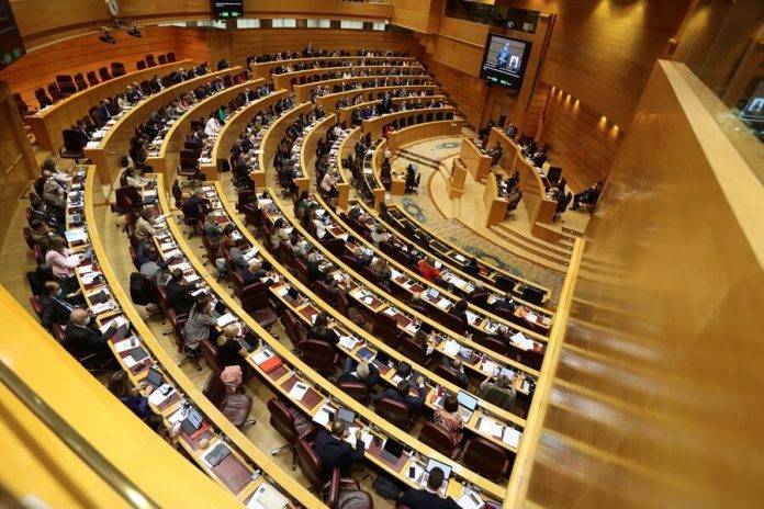 FOTOGRAFÍA. MADRID (ESPAÑA), 05/10/2021.- Aprobado el informe antiAmnistía con votos de VOX y PP. El PP tramita la corrupta amnistía de Puigdemont. Vista general de una sesión de control en el pleno del Senado este martes en Madrid. Efe